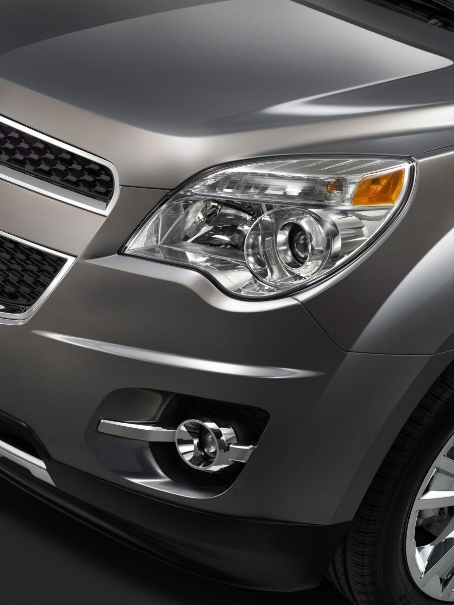  Chevrolet Equinox LTZ 2010 года  (фото 6 из 11)